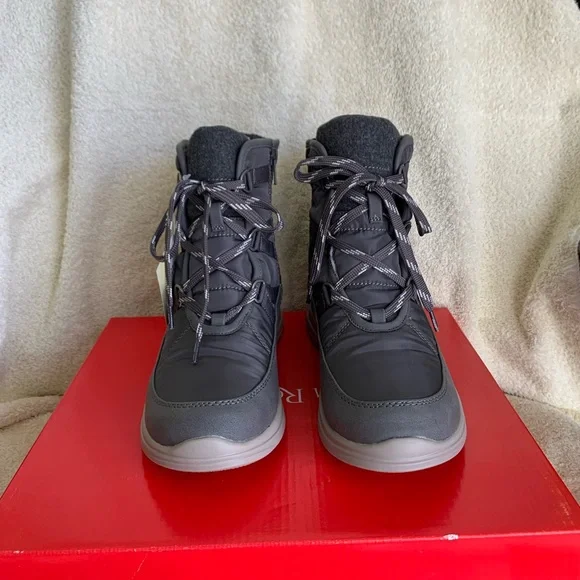 Kim Rogers Winter Boots - Picture 2 of 7